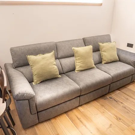 Giuly's Luxury Apartamento Bormio