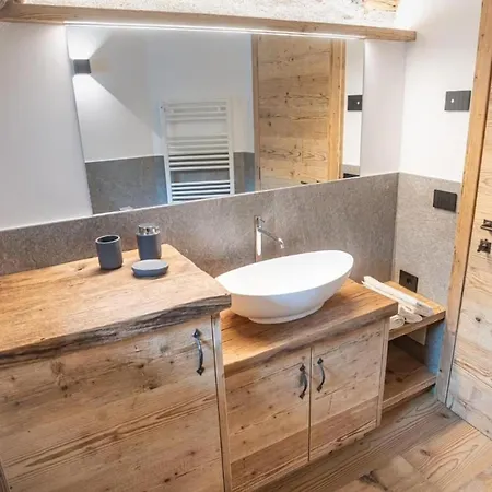 Giuly's Luxury Daire