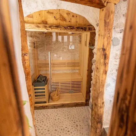 Giuly's Luxury Apartament *